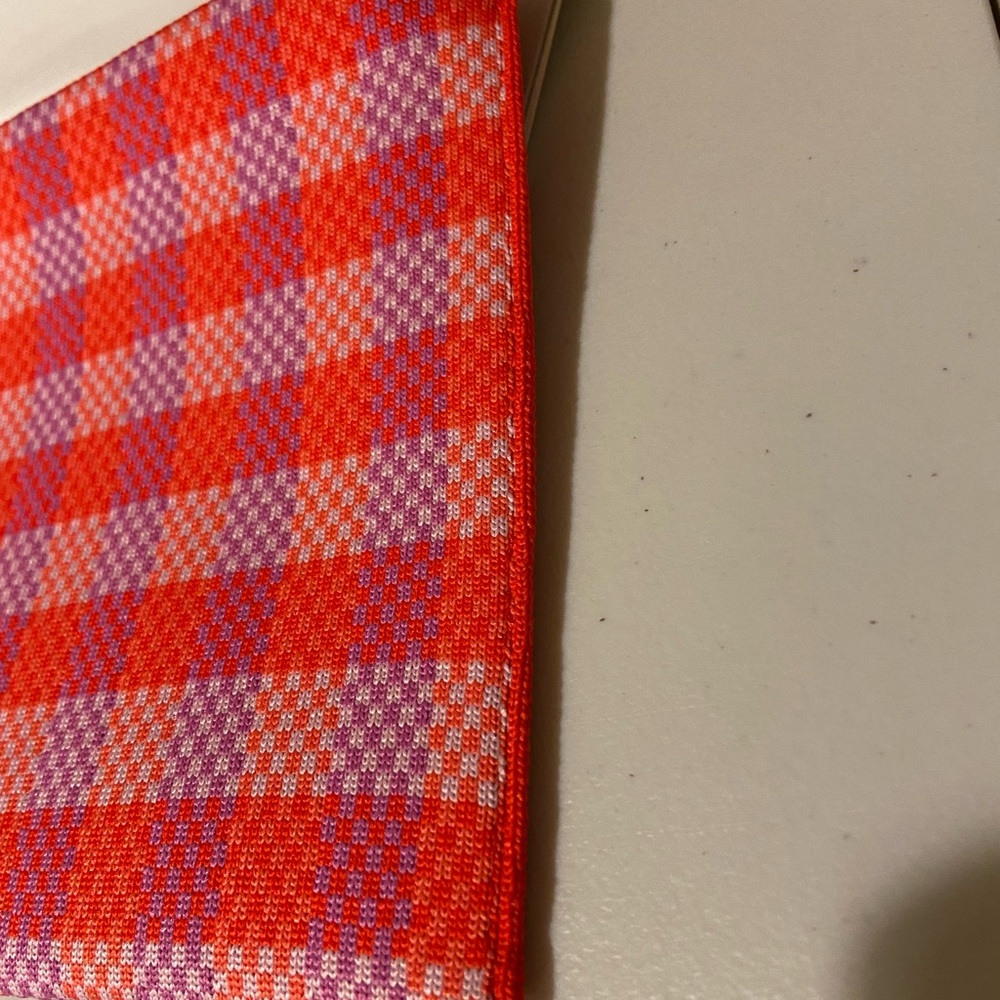 NWT Rothy's essential pouch - Picture 7 of 11